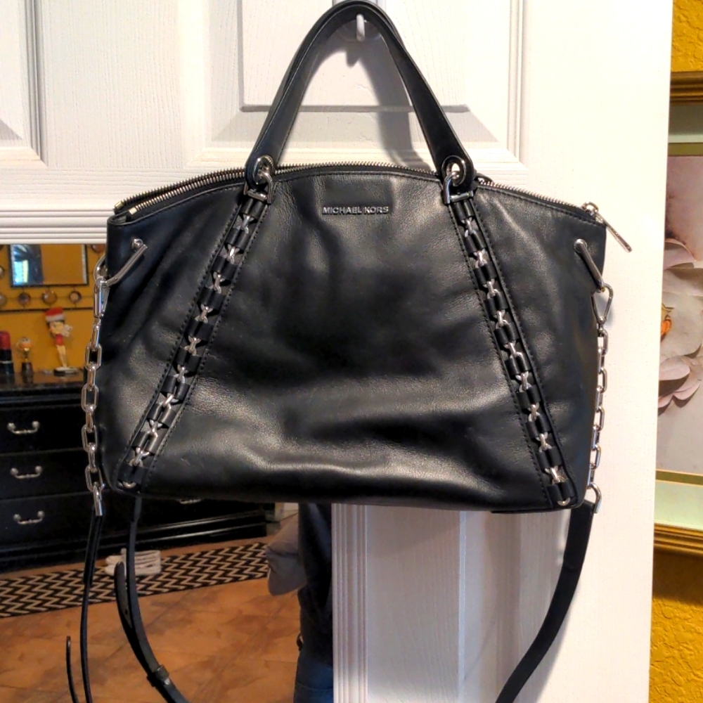 Michael Kors purse